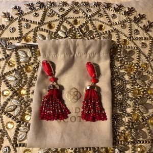 Kendra Scott dangle earrings